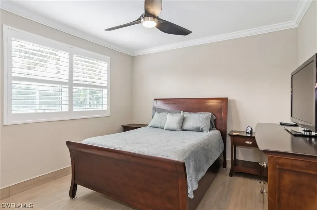 1435 Mariposa Circle Naples FL 34105