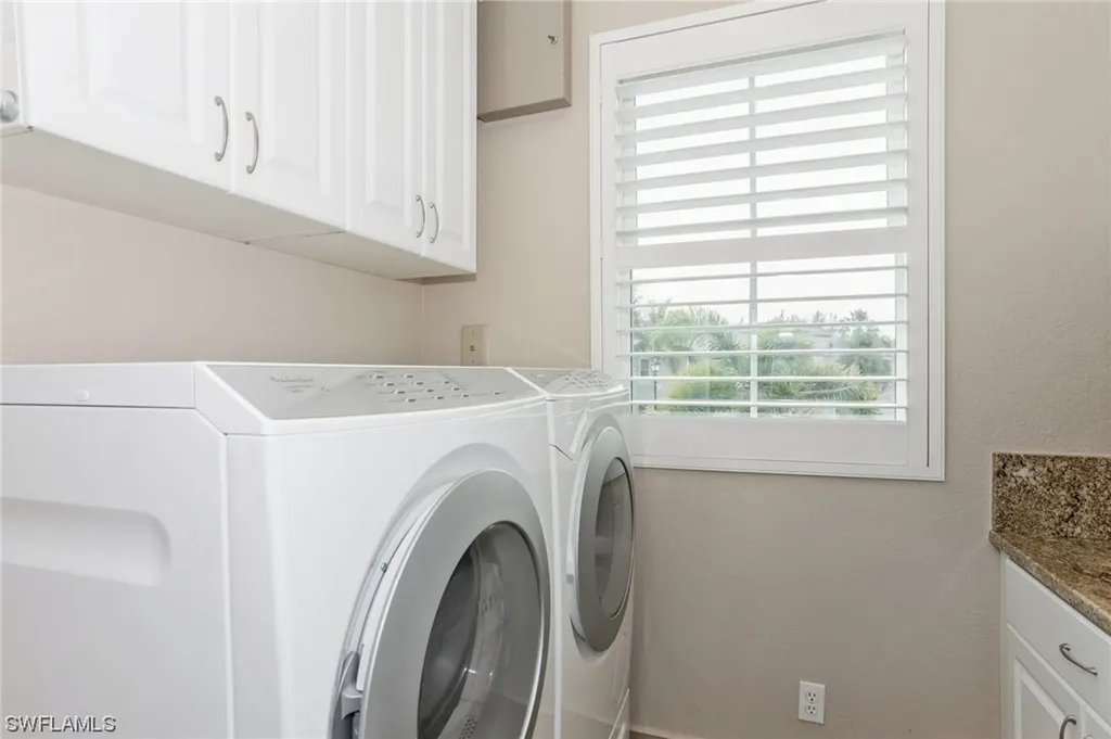 1435 Mariposa Circle Naples FL 34105