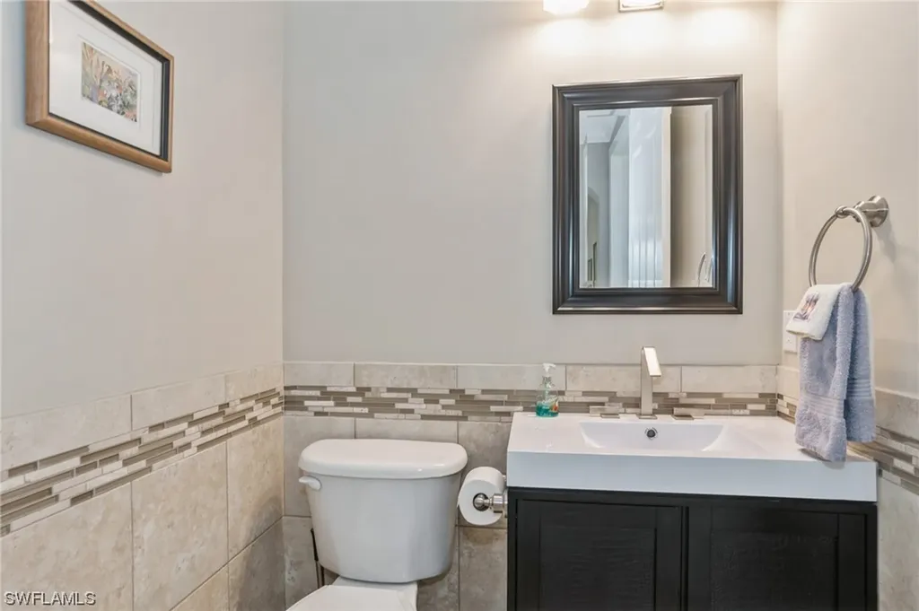 1435 Mariposa Circle Naples FL 34105