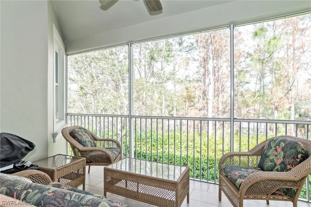 1435 Mariposa Circle Naples FL 34105