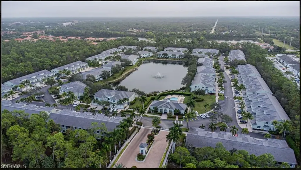 1435 Mariposa Circle Naples FL 34105
