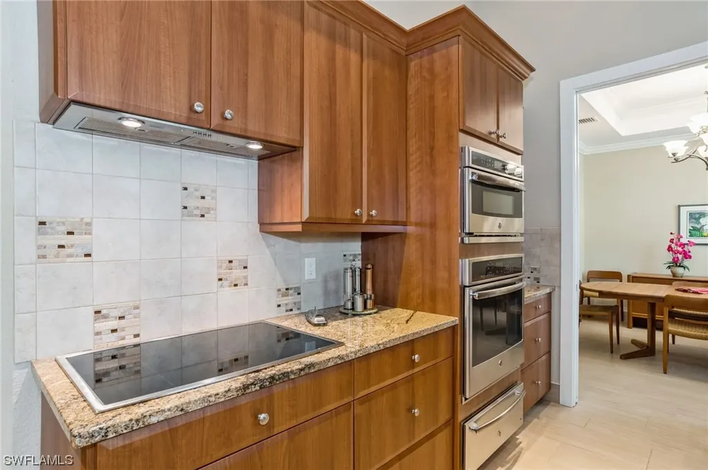 1435 Mariposa Circle Naples FL 34105