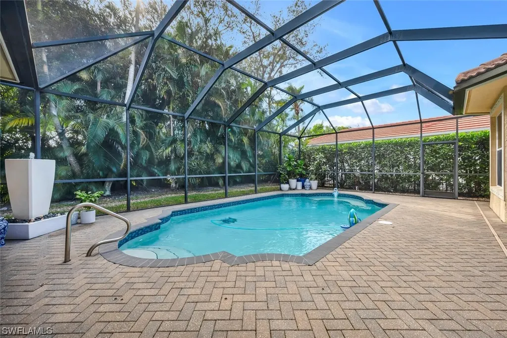 4896 Rustic Oaks Circle Naples FL 34105