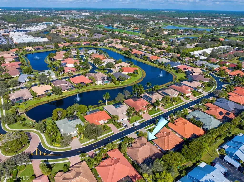 4896 Rustic Oaks Circle Naples FL 34105