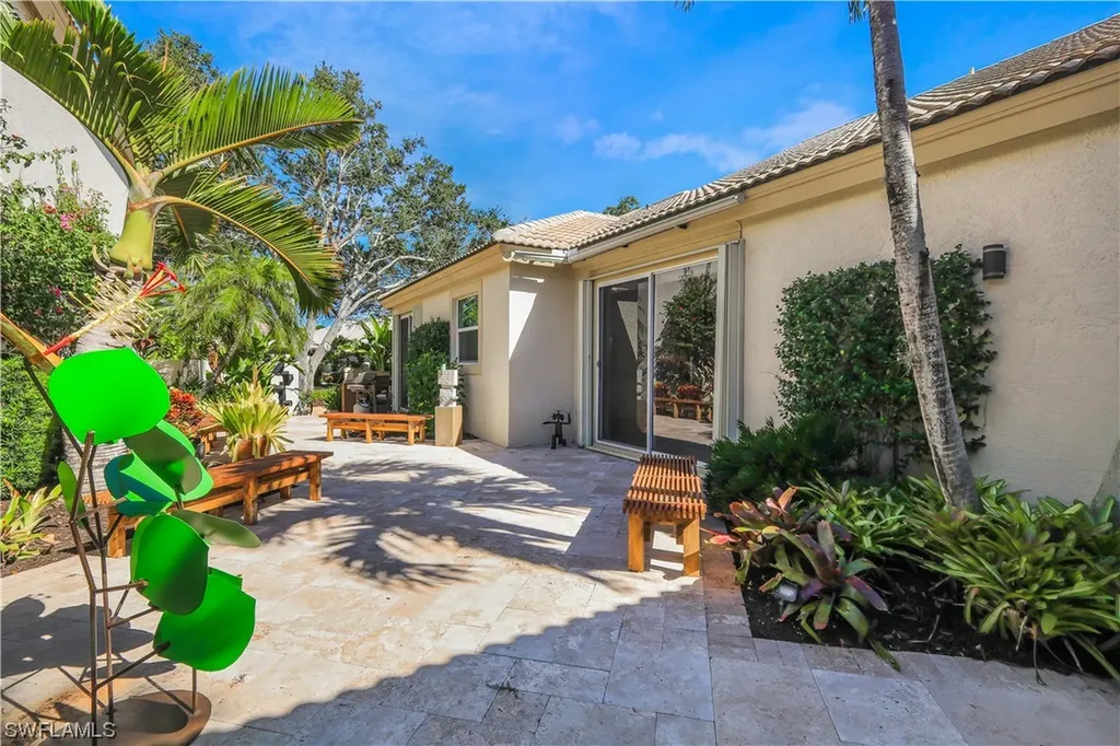 27583 Riverbank Drive Bonita Springs FL 34134