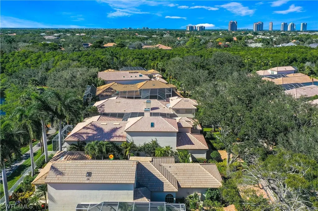 27583 Riverbank Drive Bonita Springs FL 34134
