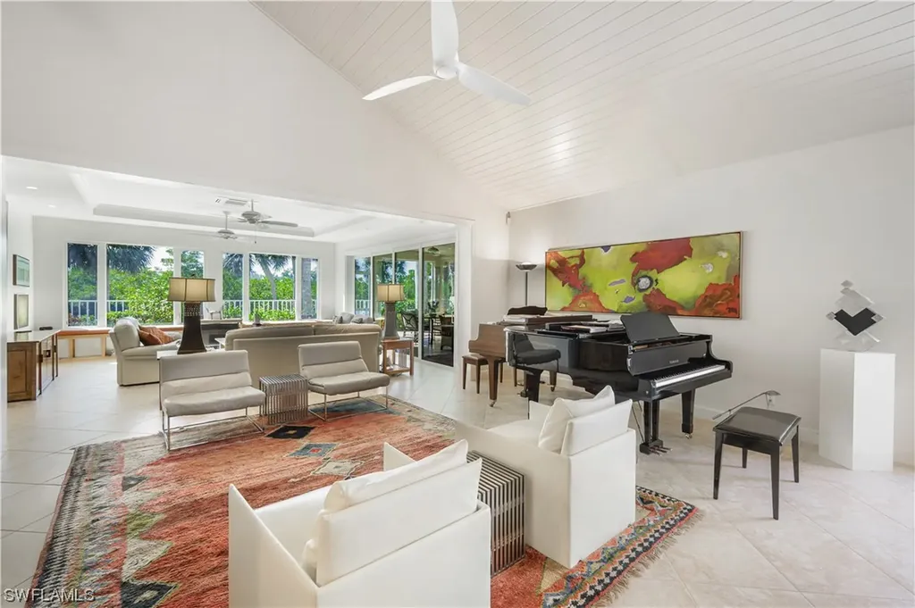 27583 Riverbank Drive Bonita Springs FL 34134