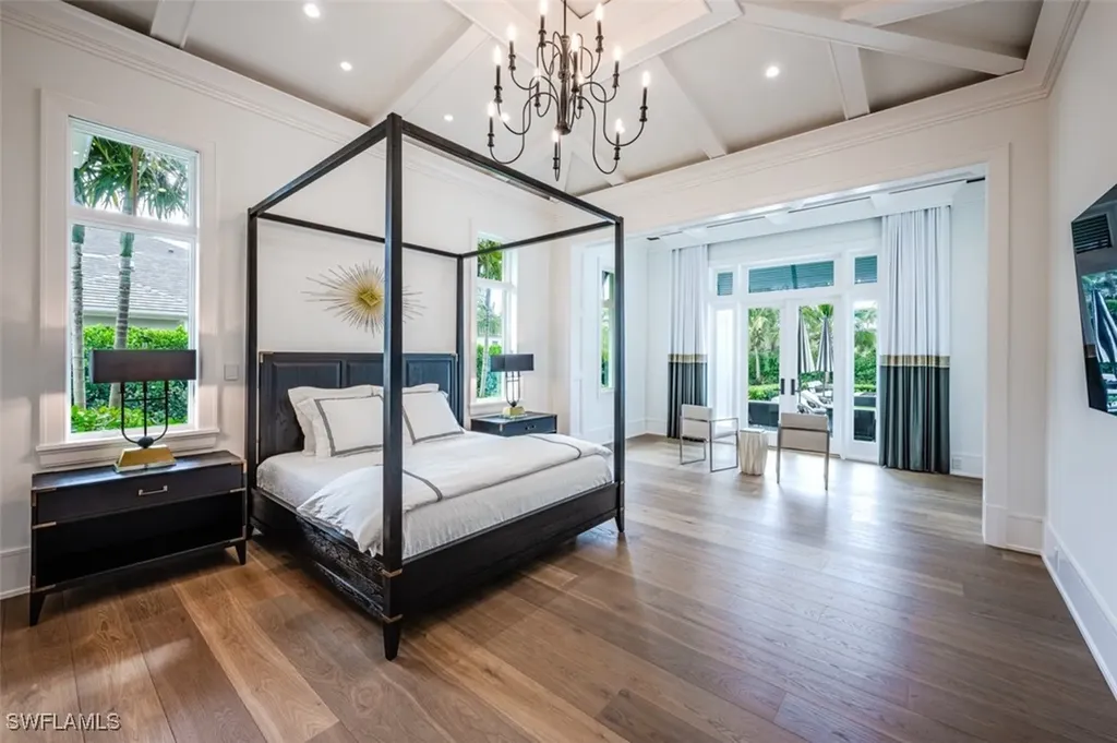 185 Cajeput Drive Naples FL 34108