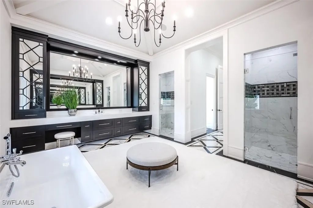 185 Cajeput Drive Naples FL 34108