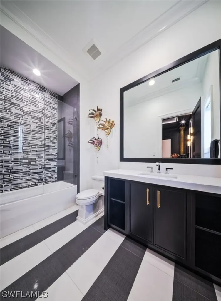 185 Cajeput Drive Naples FL 34108