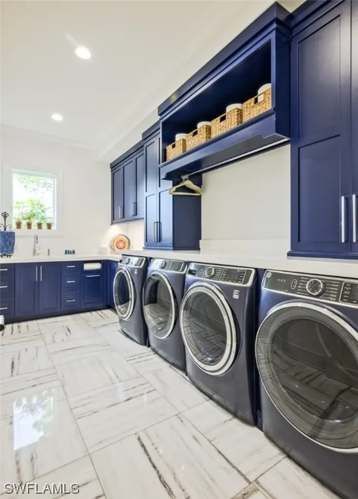 185 Cajeput Drive Naples FL 34108