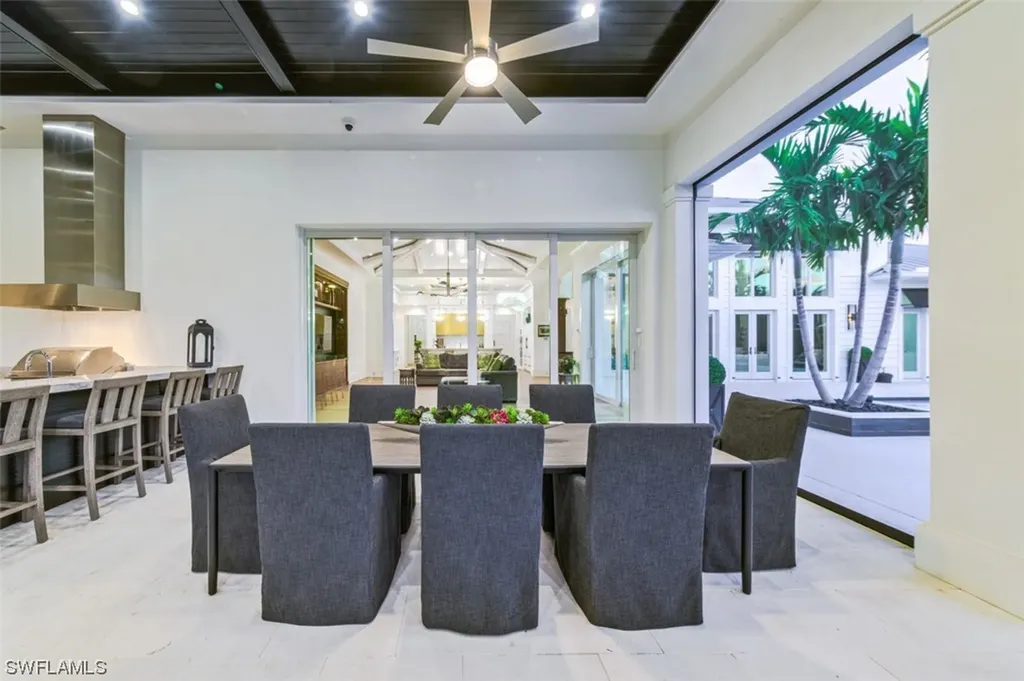 185 Cajeput Drive Naples FL 34108