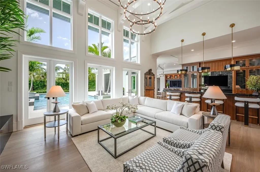 185 Cajeput Drive Naples FL 34108