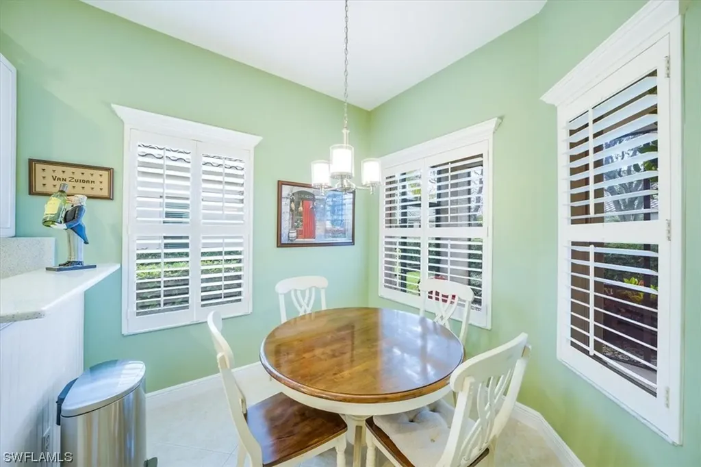 845 Vistana Circle Naples FL 34119