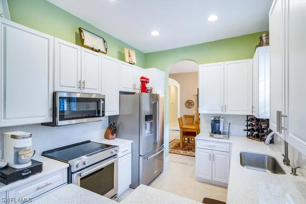 845 Vistana Circle Naples FL 34119