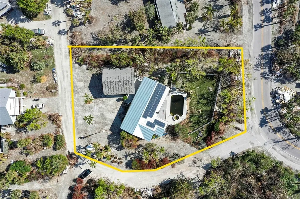 440 E Gulf Drive Sanibel FL 33957