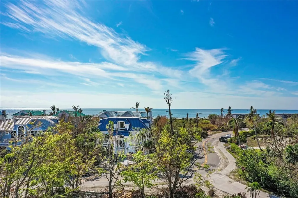 440 E Gulf Drive Sanibel FL 33957