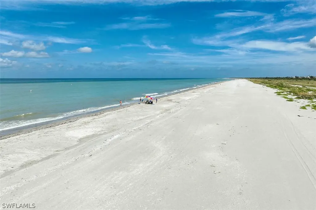 4801 Tradewinds Drive Sanibel FL 33957
