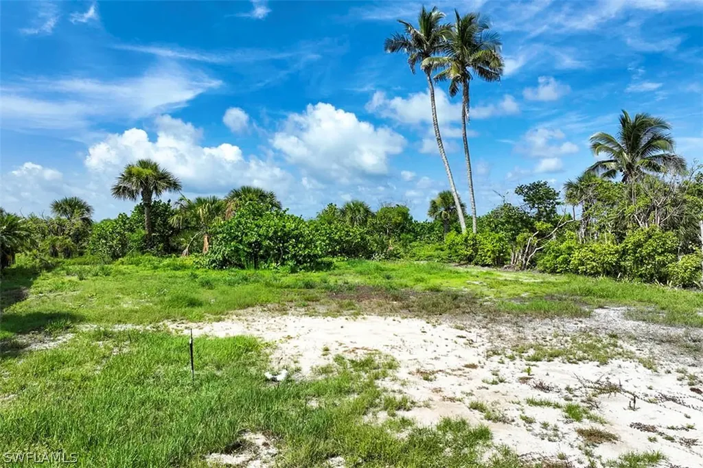 4801 Tradewinds Drive Sanibel FL 33957