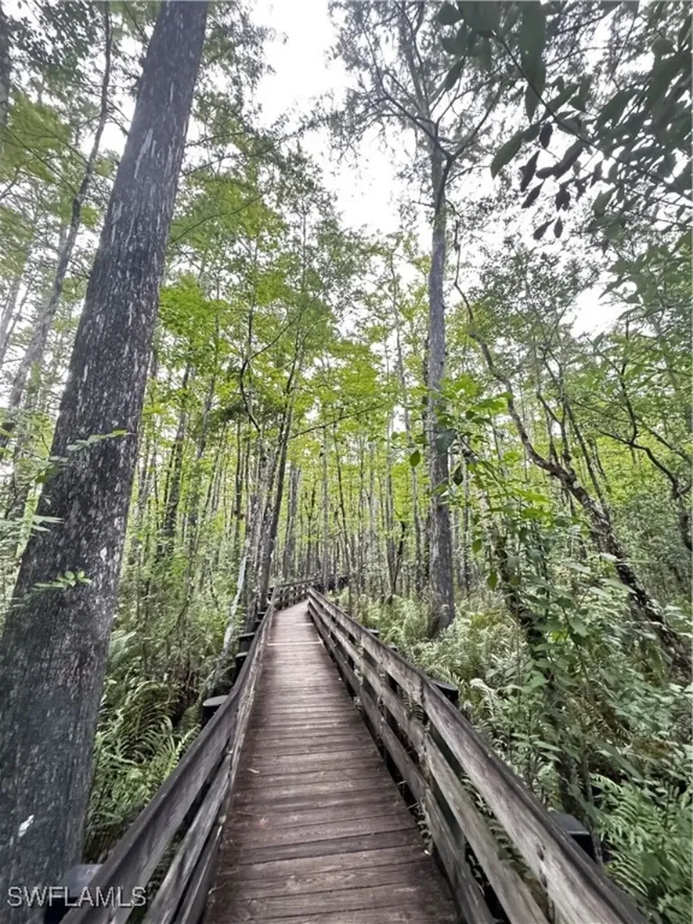 10581 Ben C Pratt/6 Mile Cypress Parkway Fort Myers FL 33966