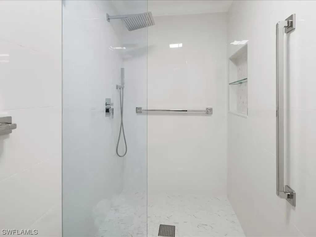 3301 Erick Lake Drive Naples FL 34109