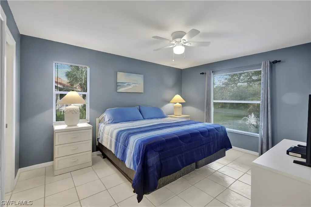 289 Robin Hood Circle Naples FL 34104