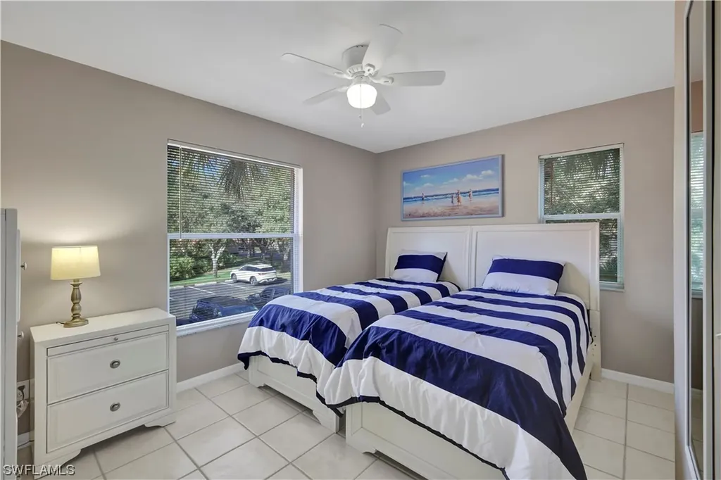 289 Robin Hood Circle Naples FL 34104