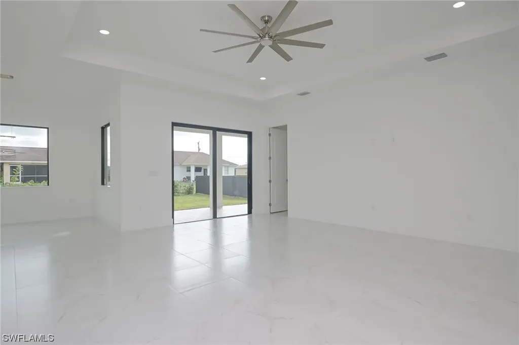 3303 21st Street SW Lehigh Acres FL 33976