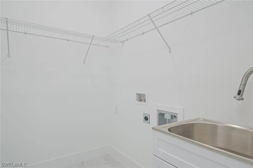 3303 21st Street SW Lehigh Acres FL 33976