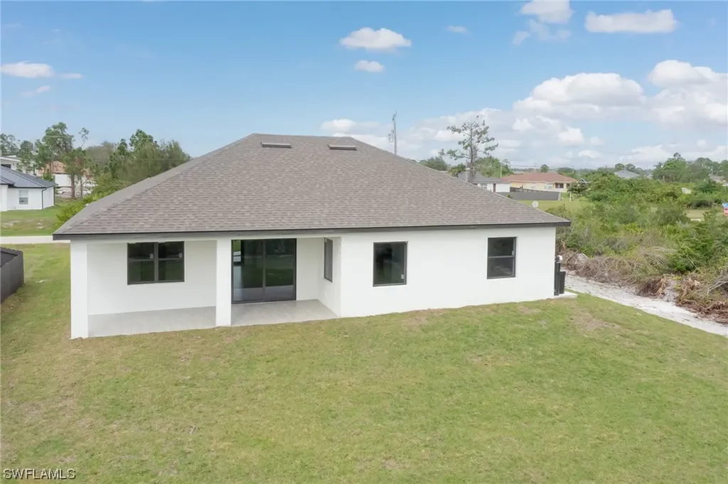 3303 21st Street SW Lehigh Acres FL 33976