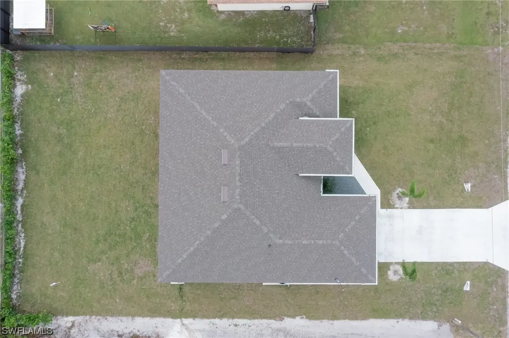 3303 21st Street SW Lehigh Acres FL 33976