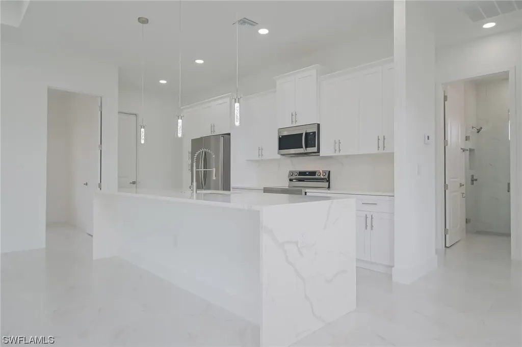 3303 21st Street SW Lehigh Acres FL 33976