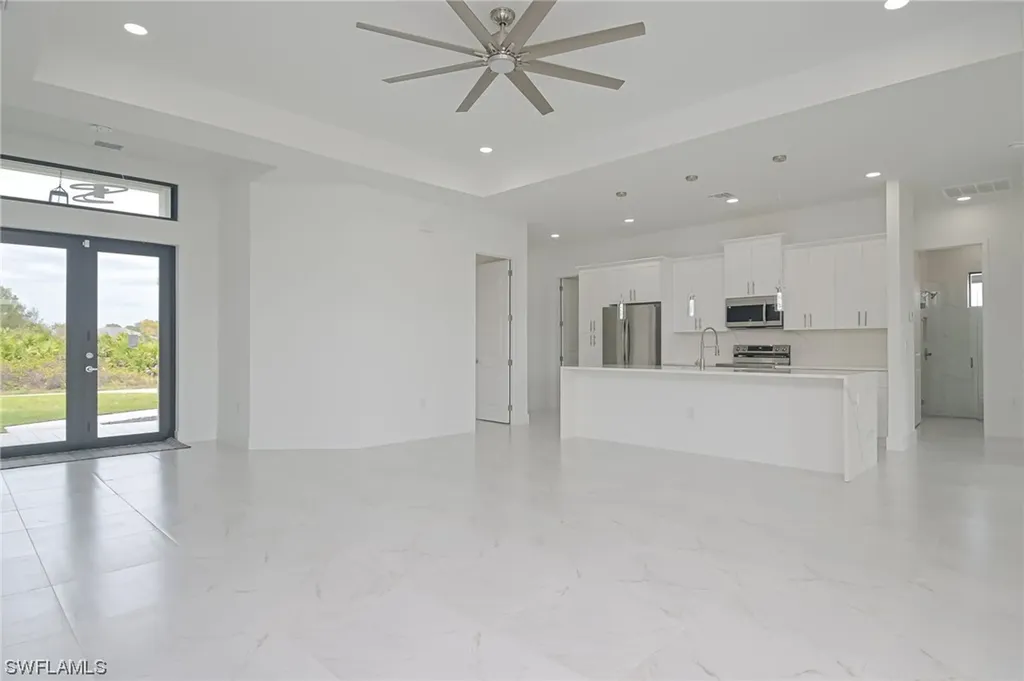 3303 21st Street SW Lehigh Acres FL 33976