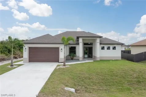 3303 21ST Street SW Lehigh Acres FL 33976