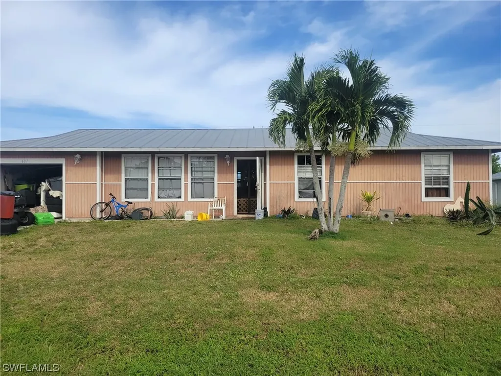 607 SW 25th Lane Cape Coral FL 33914