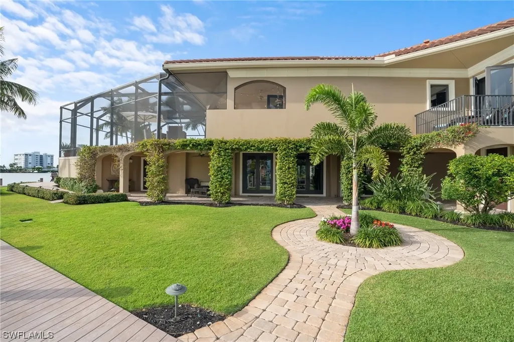 368 Bayside Avenue Naples FL 34108
