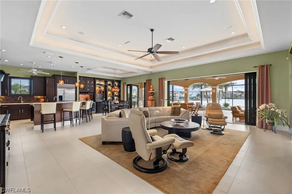 368 Bayside Avenue Naples FL 34108