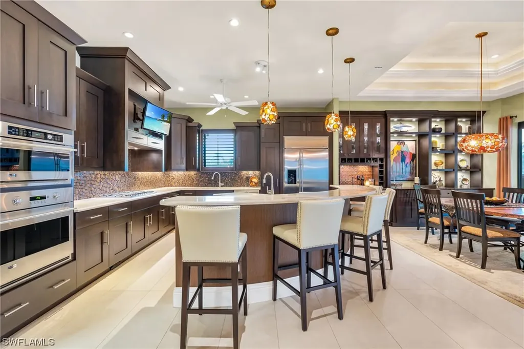 368 Bayside Avenue Naples FL 34108