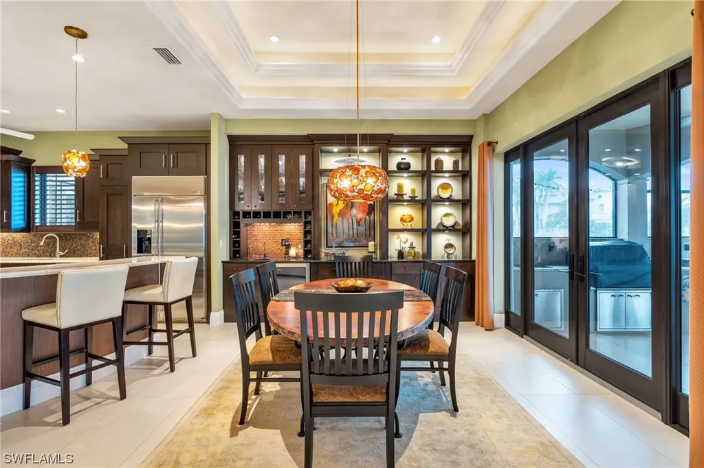 368 Bayside Avenue Naples FL 34108
