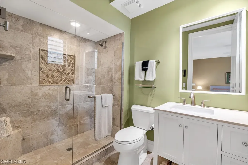 368 Bayside Avenue Naples FL 34108