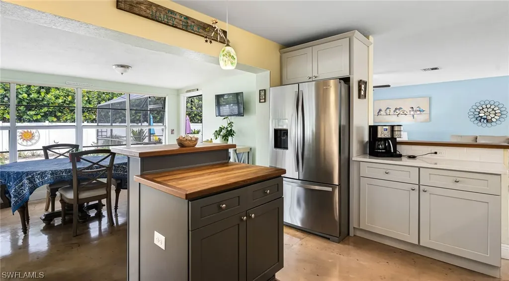 2267 Aldridge Avenue Fort Myers FL 33907