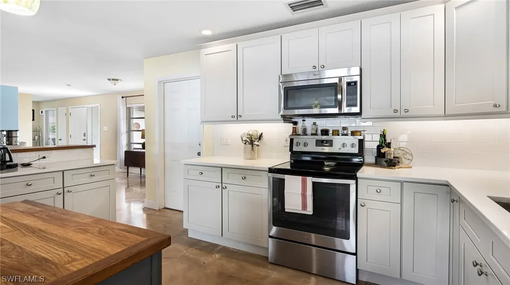 2267 Aldridge Avenue Fort Myers FL 33907