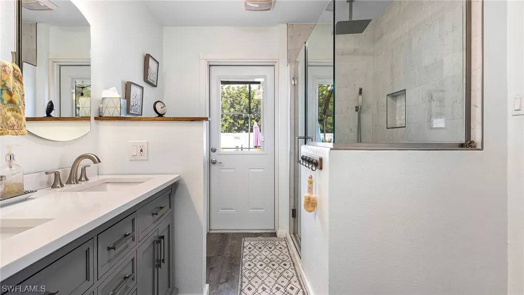 2267 Aldridge Avenue Fort Myers FL 33907