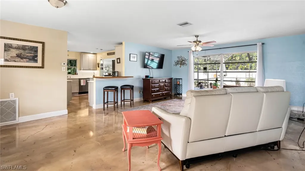 2267 Aldridge Avenue Fort Myers FL 33907