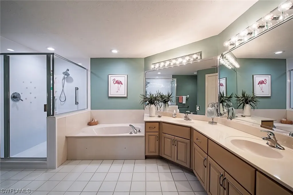 8429 Abbington Circle Naples FL 34108