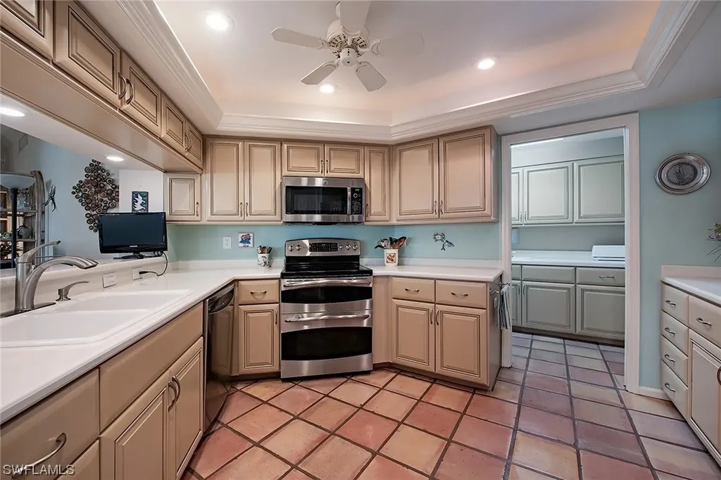 8429 Abbington Circle Naples FL 34108