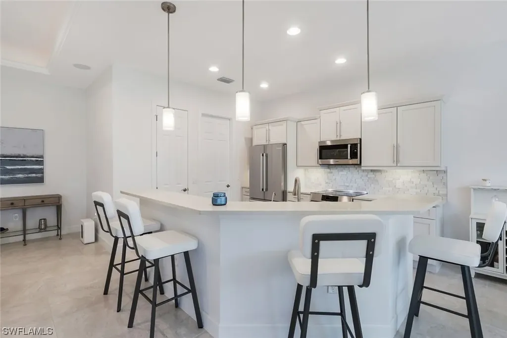 9104 Siesta Bay Drive Naples FL 34120