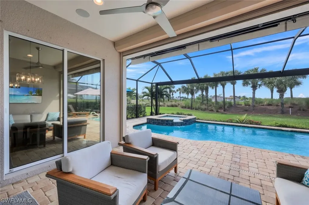 9104 Siesta Bay Drive Naples FL 34120