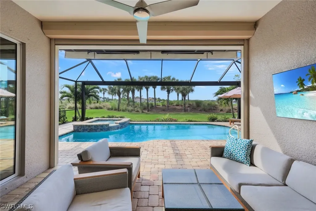 9104 Siesta Bay Drive Naples FL 34120