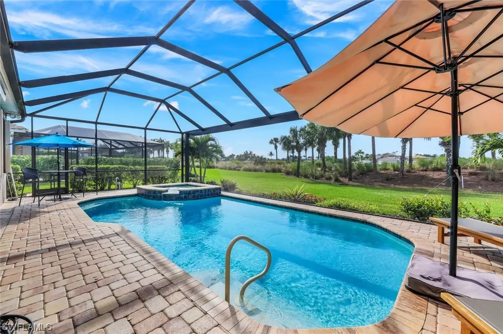 9104 Siesta Bay Drive Naples FL 34120
